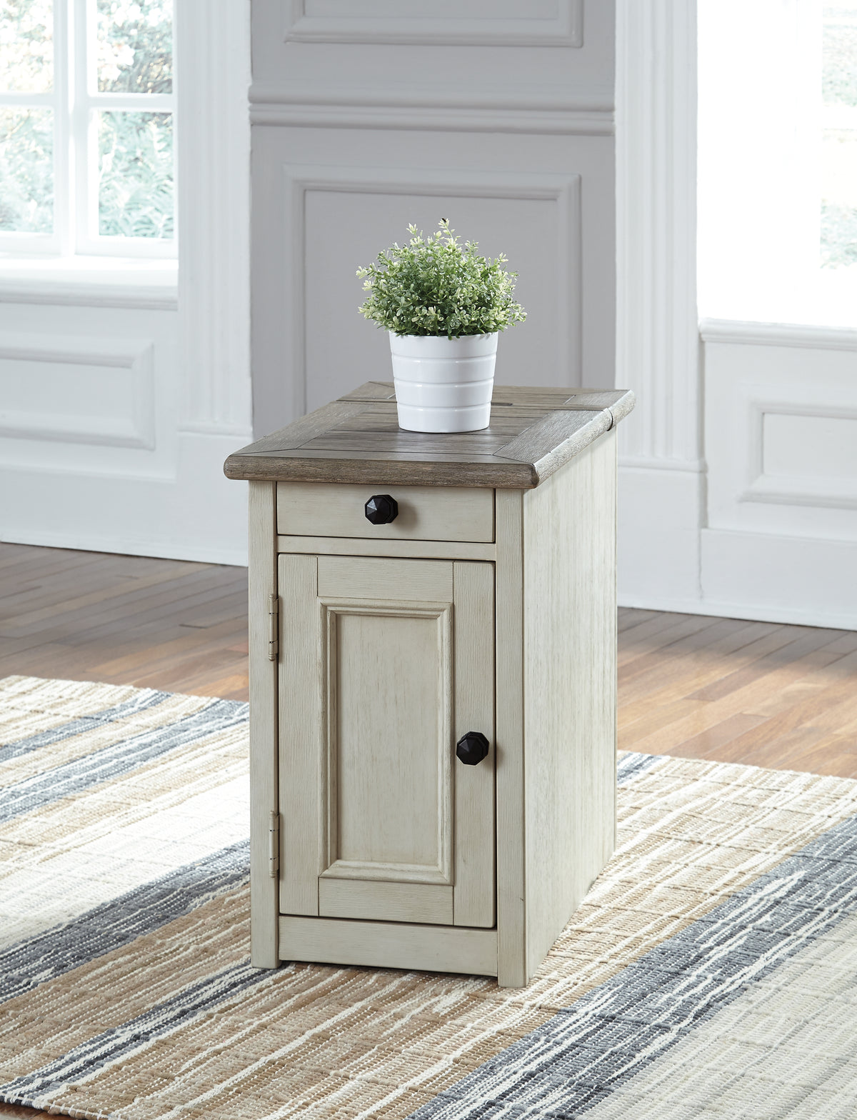 Hoover Furniture Outlet - Ashley Furniture - Bolanburg Chairside End Table with USB Ports & Outlets - Chair Side End Table / Two-tone - T637-7
