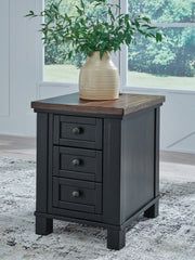 Hoover Furniture Outlet - Ashley Furniture - Wildenauer Chairside End Table - Chair Side End Table / Brown/Black - T664-7