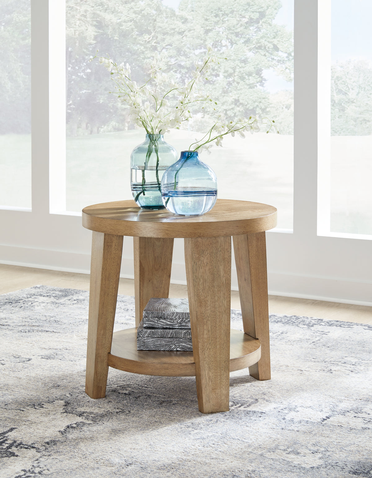 Hoover Furniture Outlet - Ashley Furniture - Kristiland End Table - Round End Table / Light Brown - T674-6